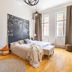 Spacious 3br In Lesser Town By Easybnb Premium Praga